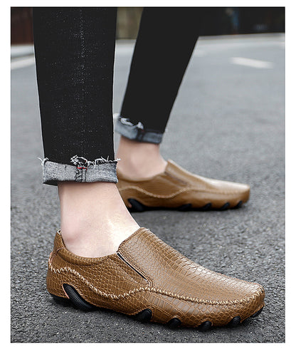 VILOCY Men's Crocodile Embossed Slip On Casual Driving Loafers In Black