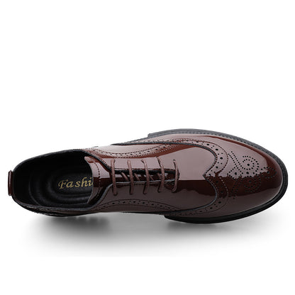 VILOCY Men's Lace Up Patent Leather Brogue Oxford Shoes In Brown