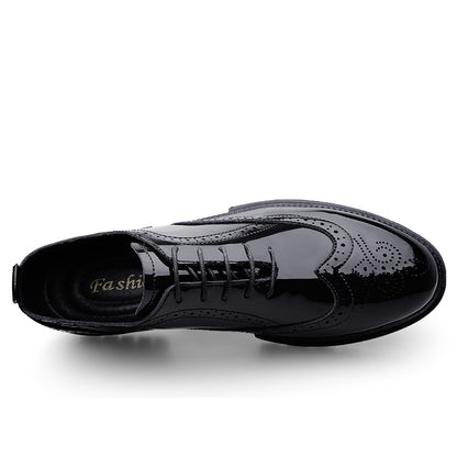 VILOCY Men's Lace Up Patent Leather Brogue Oxford Shoes In Black