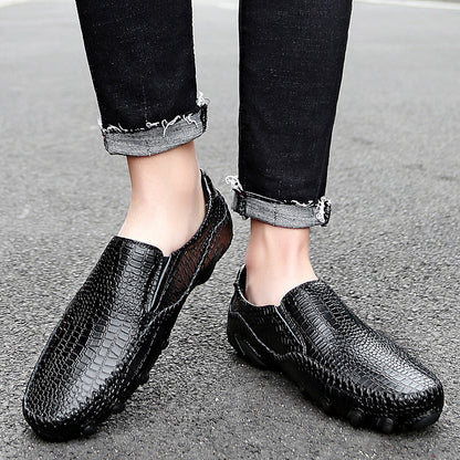 VILOCY Men's Crocodile Embossed Slip On Casual Driving Loafers In Black